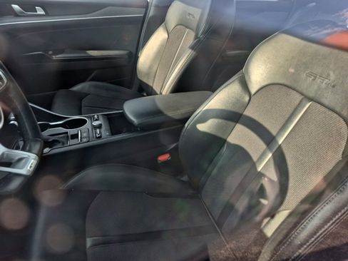 Used 2023 Kia K5 GT-Line image 10