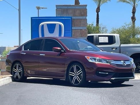 Used 2016 Honda Accord Sport image 3