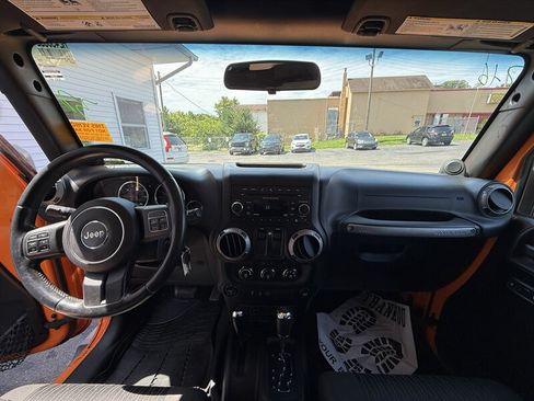 Used 2012 Jeep Wrangler Sport AWD/4WD image 12