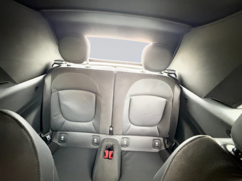 Used 2023 MINI Cooper S w/ Signature Upholstery Package FWD image 18
