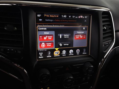 Used 2017 Jeep Grand Cherokee Limited AWD/4WD image 30