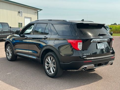 Used 2022 Ford Explorer Limited w/ Class IV Trailer Tow Package AWD/4WD image 5