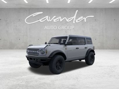 New 2026 Ford Bronco Badlands w/ Sasquatch Package