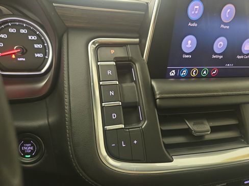 Used 2021 Chevrolet Tahoe High Country w/ Premium Package AWD/4WD image 24