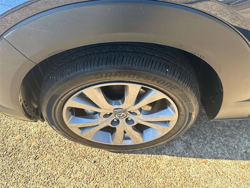 Used 2025 MAZDA CX-30 AWD 2.5 S w/ Premium Package image 6