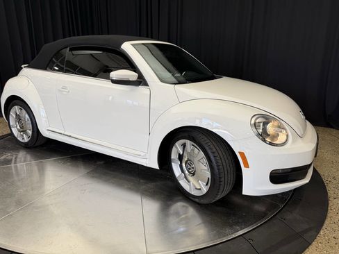 Used 2014 Volkswagen Beetle 2.5 image 15
