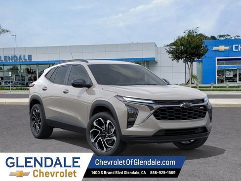 New 2026 Chevrolet Trax RS w/ Driver Confidence Package FWD image 7