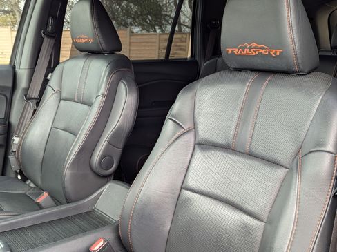 Used 2022 Honda Pilot TrailSport image 14