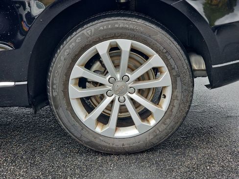 Used 2015 Audi Q5 2.0T Premium Plus image 10