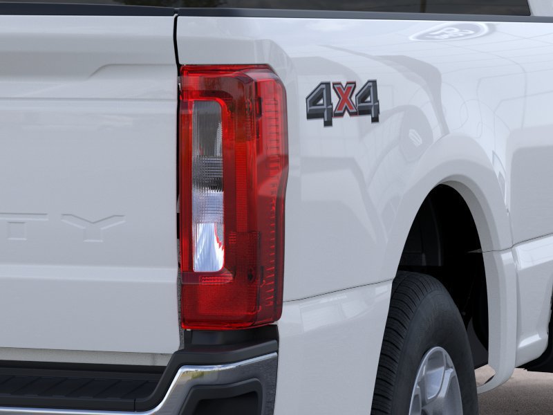 New 2026 Ford F350 XLT AWD/4WD image 21