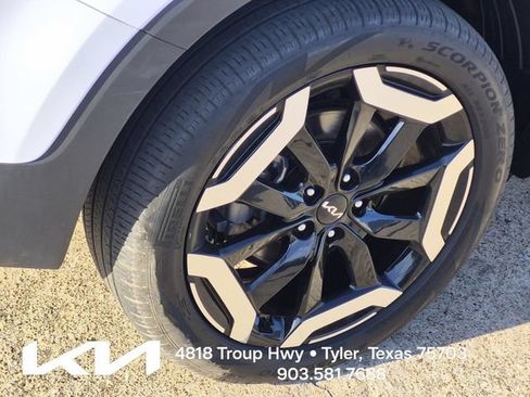 Certified 2025 Kia Telluride S AWD/4WD image 7