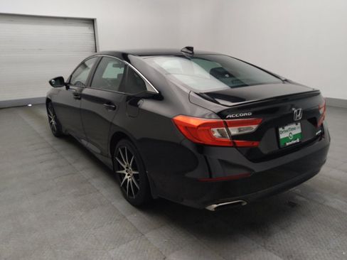 Used 2018 Honda Accord Sport image 5