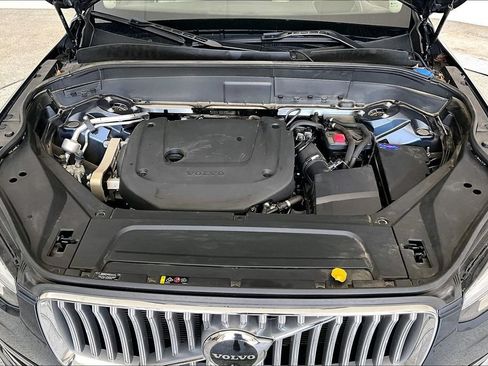 Certified 2023 Volvo XC90 B6 Ultimate AWD/4WD image 11