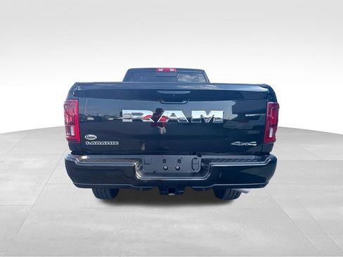 Used 2026 RAM 2500 Laramie AWD/4WD image 9
