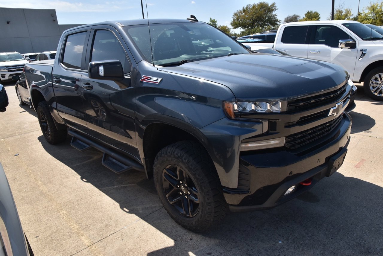 Used 2021 Chevrolet Silverado 1500 LT Trail Boss w/ Convenience Package II AWD/4WD image 4