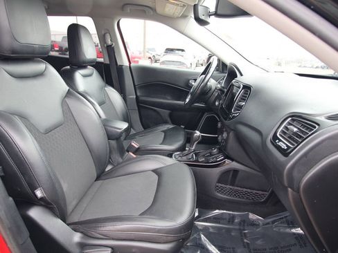 Used 2019 Jeep Compass Altitude image 8