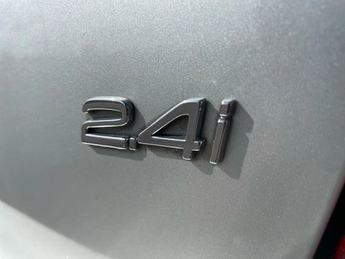 Used 2005 Volvo S40 2.4i image 13