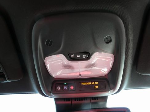 Certified 2024 GMC Canyon AT4 image 30