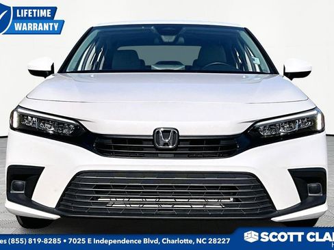 Used 2024 Honda Civic EX image 2