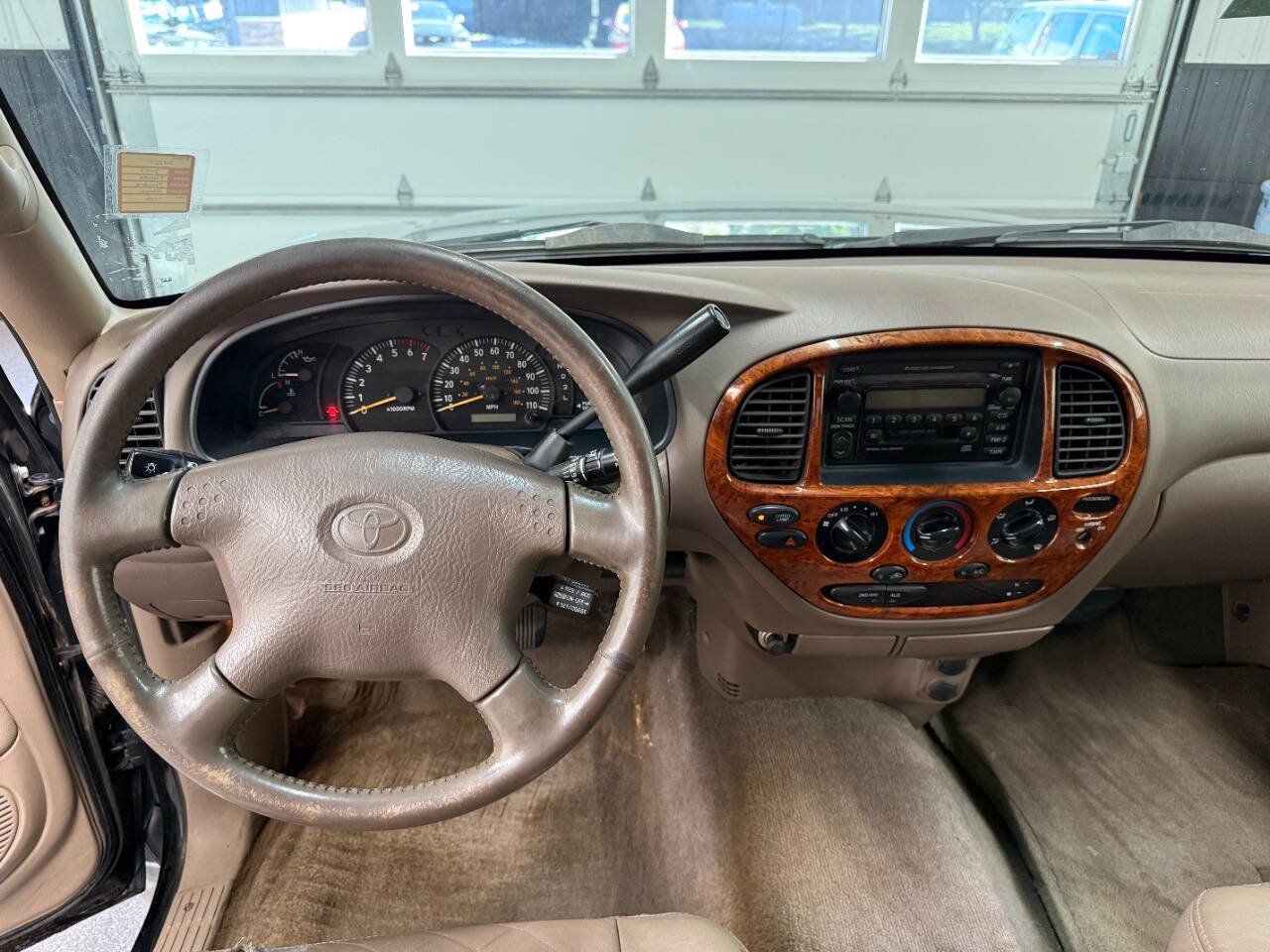 Used 2002 Toyota Tundra Limited w/ Off-Road Pkg AWD/4WD image 8