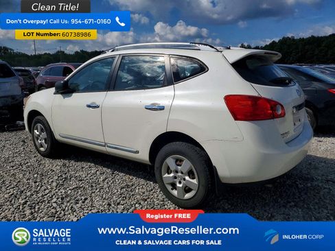 Used 2014 Nissan Rogue S w/ Convenience Package FWD image 3