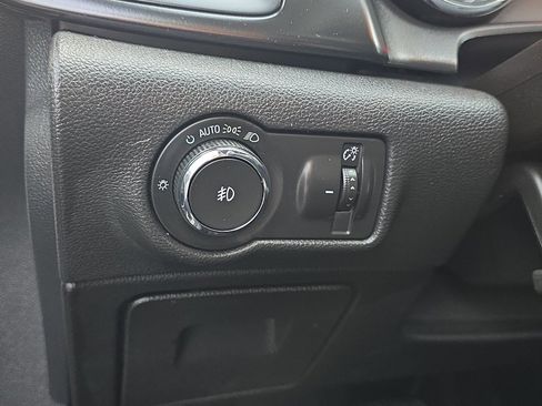 Used 2016 Buick Cascada image 22