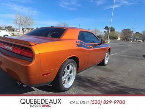 Used 2011 Dodge Challenger R/T image 4