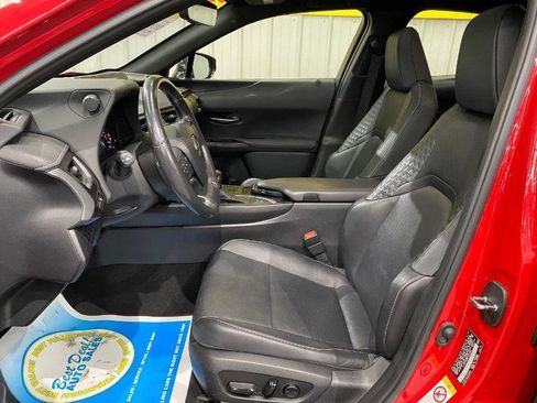 Used 2019 Lexus UX 250h w/ Premium Package image 21