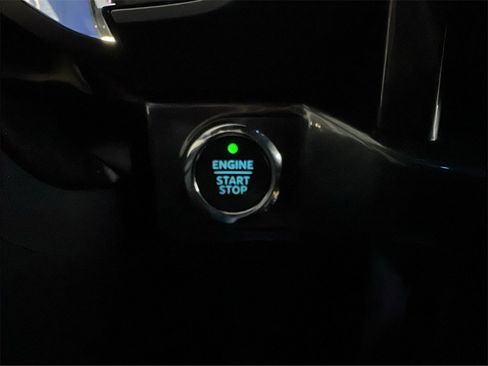 Certified 2022 Ford F150 XLT w/ Equipment Group 302A High image 23