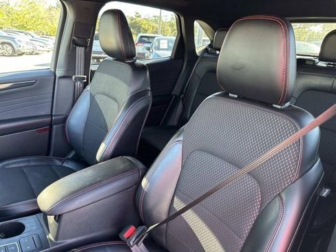 Used 2024 Ford Escape ST-Line image 13