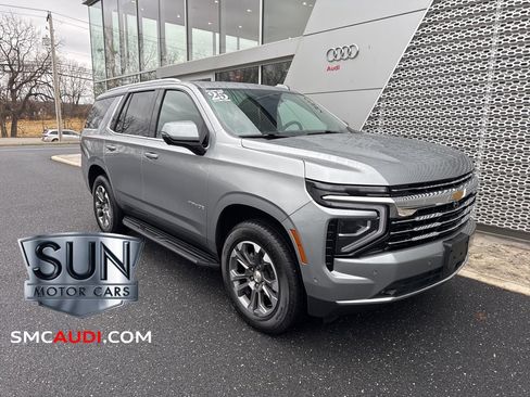 Used 2025 Chevrolet Tahoe LT w/ Comfort Package image 1