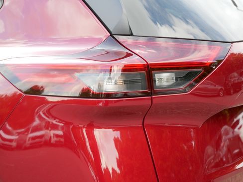 Certified 2023 Nissan Rogue SV AWD/4WD image 17