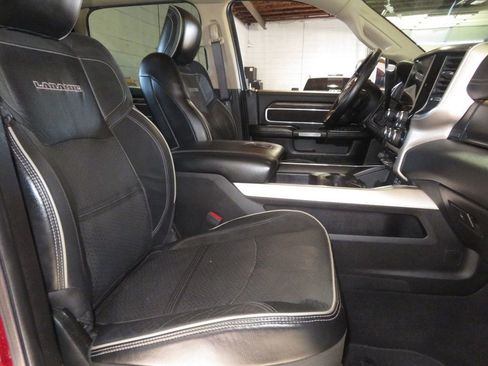 Used 2019 RAM 2500 Laramie AWD/4WD image 40