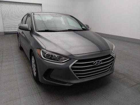 Used 2018 Hyundai Elantra SE w/ Cargo Package FWD image 14