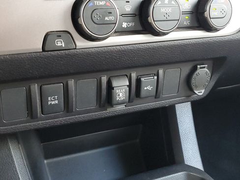 Certified 2023 Toyota Tacoma SR5 RWD image 29