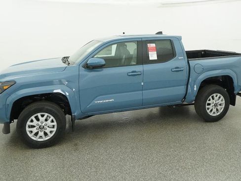 New 2026 Toyota Tacoma SR5 image 30