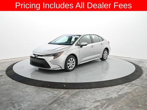 Used 2026 Toyota Corolla LE FWD image 1