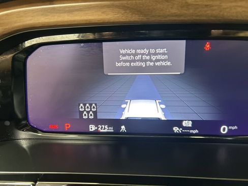 Used 2025 Volkswagen Atlas SE AWD/4WD image 26