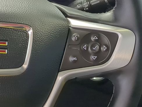 Used 2024 GMC Terrain SLT w/ Infotainment Package II FWD image 25