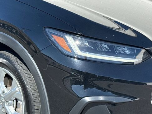 Certified 2023 Honda HR-V LX image 10