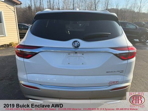 Used 2019 Buick Enclave Essence image 4