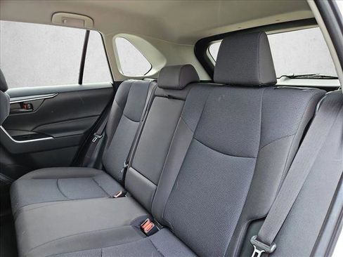 Used 2025 Toyota RAV4 LE AWD/4WD image 19