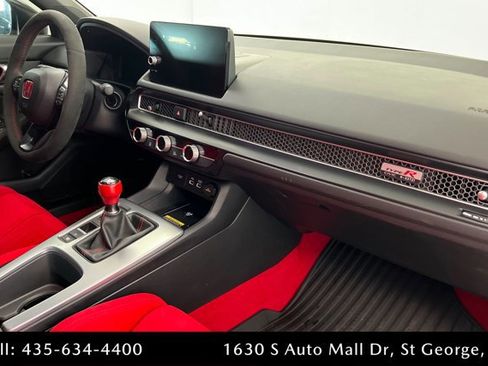 Used 2025 Honda Civic Type R image 23