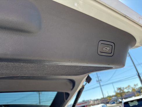 Used 2013 Land Rover Range Rover Sport GT Limited Edition w/ GT Limited Edition Pkg image 51