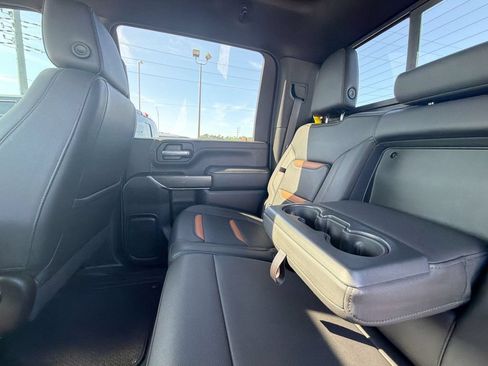 Certified 2021 GMC Sierra 2500 AT4 w/ AT4 Premium Plus Package AWD/4WD image 14