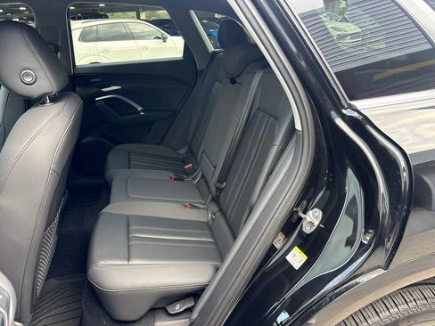Certified 2025 Audi Q5 Premium Plus w/ Premium Plus AWD/4WD image 14