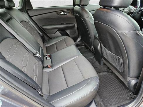 Used 2022 Kia Forte GT-Line w/ GT-Line Technology Package FWD image 19