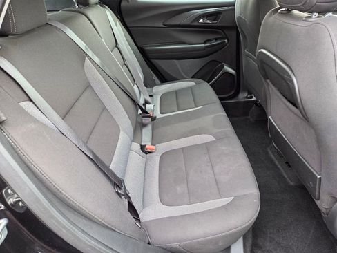 Used 2024 Chevrolet TrailBlazer LS FWD image 14