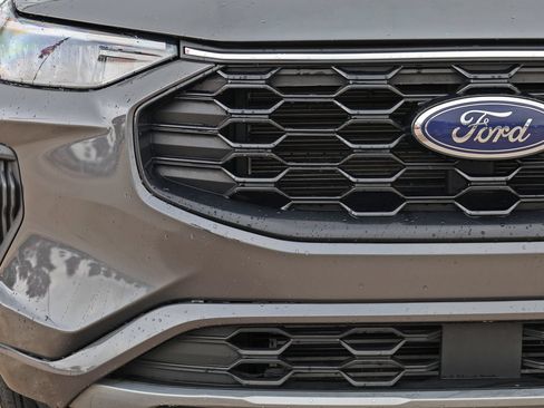Used 2024 Ford Escape ST-Line FWD image 10