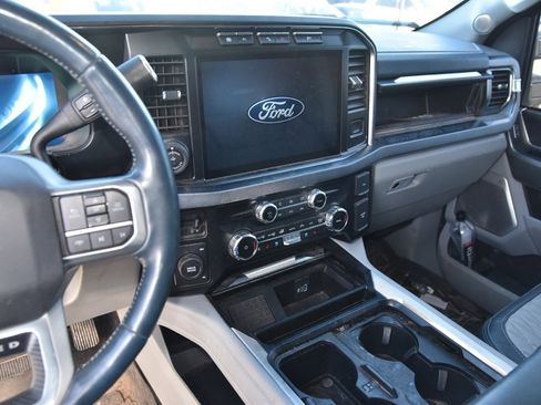 Used 2024 Ford F350 Limited image 9
